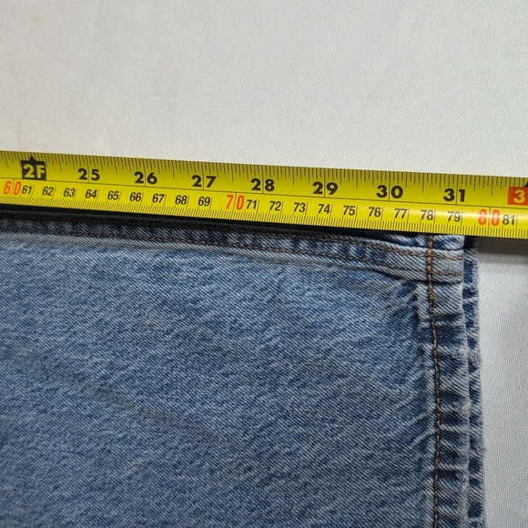 Aéropostale Light Wash Ripped Mom Jeans Size 4 - Picture 9 of 9